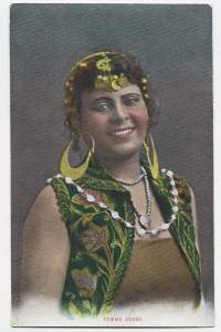 Femme arabe  - postikortti kansallispukupostikortti  1922 kulkematon