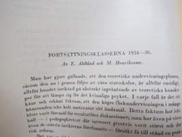 Svenska Fruntimmerskolan - Svenska Flicklyceum i Åbo 1844-1944 - Minneskrift