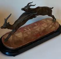 Hyppäävät Impalat - pronssiveistos. ( Taide, 1920&#039;s Leaping Impala. Impressive Art Deco French Sculpture, ranskalainen veistostaide)