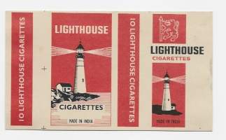 Lighthouse    -  tupakka-aski saumoista avattu tupakkaetiketti