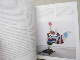 Niki De Saint Phalle - Arken näyttelykirja