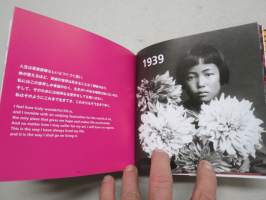 Hi, Konnichiwa - Yayoi Kusama