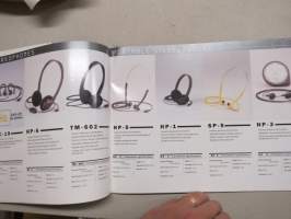 Koss stereophones 1999 -tuoteluettelo / kuvasto