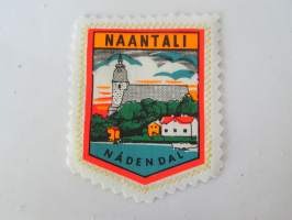 Naantali -Nådendal -kangasmerkki / matkailumerkki / hihamerkki / badge -pohjaväri valkoinen