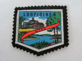 Luopioinen - Aitoo -kangasmerkki / matkailumerkki / hihamerkki / badge -pohjaväri musta