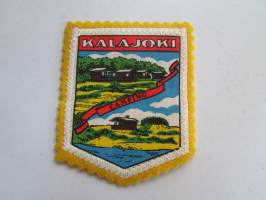 Kalajoki Camping -kangasmerkki / matkailumerkki / hihamerkki / badge -pohjaväri keltainen