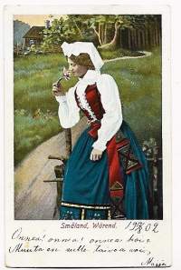 Småland Wärend , postikortti kansallispukukortti - kulkenut 1902