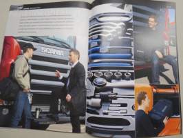 Scania Laaja lisävarusteluettelo -myyntiesite / sales brochure