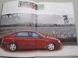 Toyota Avensis -myyntiesite / sales brochure