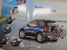 Toyota RAV 4 Accessories -myyntiesite / sales brochure