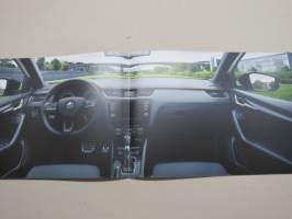 Skoda Nya Octavia RS -myyntiesite / sales brochure