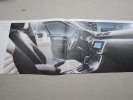 Volkswagen The new Passat and Passat Variant -myyntiesite / sales brochure