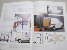 Toyota Hiace -myyntiesite / sales brochure