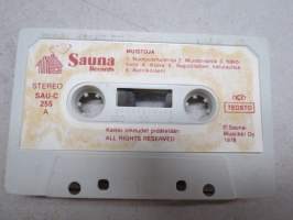 Vilho Vartiainen -Muistoja -C-kasetti / C-cassette
