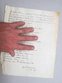 Mustalaisvanhus -käsinkirjoitetut laulun sanat &quot;Jyväskylässä 25.2.1927&quot;