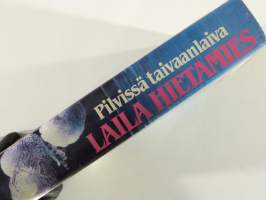 Pilvissä taivaanlaiva