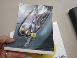 Renault Megane -käyttöohjekirja (julkaistu joulukuussa 2002)