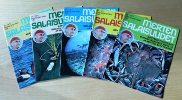 Merten salaisuudet 1977 -  Vuosikerta,  numerot 1-50. Kapteeni Cousteaun mukana maailman merillä ja merten syvyyksissä