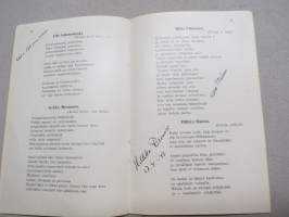 Tiu Tipusta rumputulessa eli (Turun) Tyttölyseon IX. 1943 sanoin ja sävelin; Lahja Helenius, Sisko Hietala, Marjatta Jauhiainen, Irja Järventaus, Sinikka Kaira...