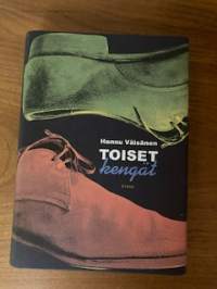 Toiset kengät