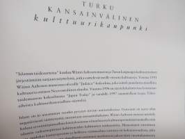 Islamin taideaarteita Eremitaasin kokoelmista Wäinö Aaltosen museon julkaisuja nro 16 -näyttelykirja Islamiska konsskatter ur Eremitagets samlingar