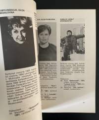 Neuvostoliittolaista lasia - Aine ja muoto