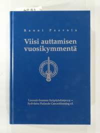 Viisi auttamisen vuosikymmentä