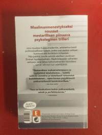 Edellinen asukas