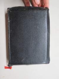 聖經 Shèngjīng - Kuoyü Bible &quot;Shen&quot; - Raamattu, kiinankielinen, lähetyssaarnaajan tai perheen käytössä ollut