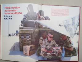 Vuosi 1990, vuosikirja - Uutistapahtumia