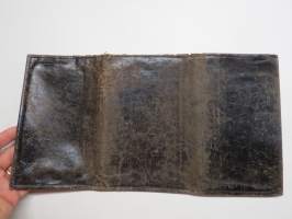 Isokokoinen vanhanajan suurikokoisten setelien lompakko,  -old time wallet for big size notes