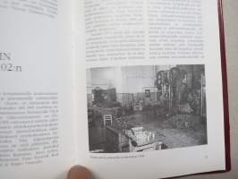 Kaivopuiston rautakourat - Rauman Kone- ja Valimotyöväen Ammattiosasto 102 ry 1943-1993 - Huom numeroitujen &quot;000&quot; -toisen tekijän (Kuromaa) oma kappale