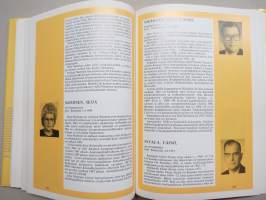 Raumalaisia rakentamassa ja asumassa kaupunkiaan 1442-1992