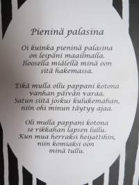 Tiilat ja Pelimannit 1975-2002 -kuorohistoriikki