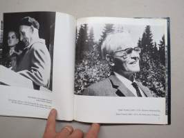 Värikäs - Colourful Keuruu - Kotiseutukuvasto