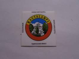 Rautalampi -tarra, matkamuistotarra 1970-luvulta