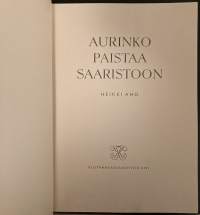 Aurinko paistaa saaristoon