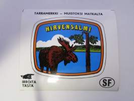 Hirvensalmi -tarra, matkamuistotarra 1970-luvulta