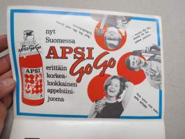 Harjun kesäteatteri, Jyväskylä - Pukki paratiisissa -näytelmä, ohjaus Mikko Nousiainen -1966 mainosesite, takana Apsi Go Go / Ilkan Grilli -mainos