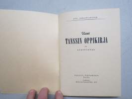 Uusi Tanssin oppikirja, sisältyää myös steppioppaan