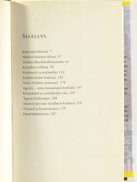 Kustantajan näkökulma - Kirjoituksia kirjallisuuden reunalta