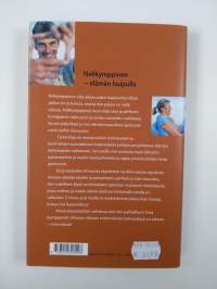 Nelikymppinen : elämän huipulla
