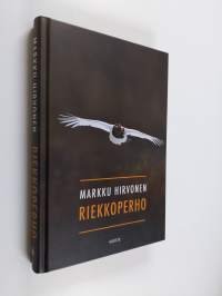 Riekkoperho (UUSI)