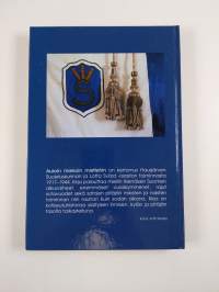 Auroin, miekoin, miettehin : kertomus suojeluskunnan ja lottien toiminnasta Hausjärvellä 1917-1944