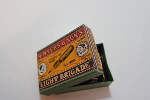 M Myers &amp; Sons Light Brigade  mustekynän teriä, kynänteriä  - lähes täysi   tuotepakkaus