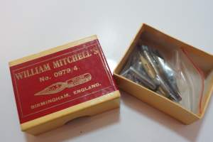 William Mitchell´s Birginham England   mustekynän teriä, kynänteriä  - vajaa  tuotepakkaus
