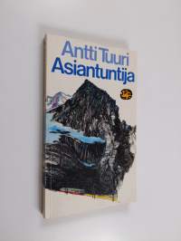 Asiantuntija : valikoima novelleja