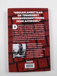 Mediaräjähdys : journalismi hajonneen viestinnän aikakaudella (ERINOMAINEN)
