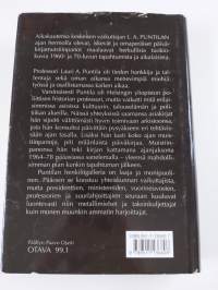 Huomautin hyvin täsmällisesti : tuokiokuvia L. A. Puntilan Suomesta