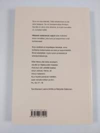 Hitaasti vaalenevat varjot : kirjoituksia surusta ja luopumisesta (ERINOMAINEN)